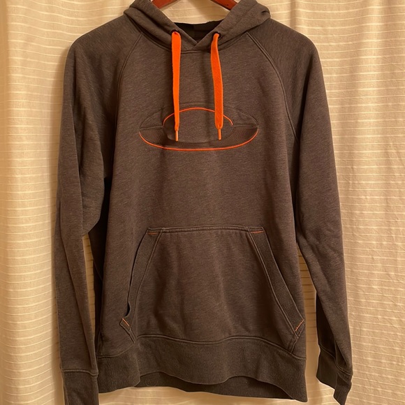 Oakley Other - ⭐️ Oakley Hooded Sweatshirt ⭐️